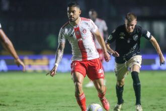 Inter supera Vasco em luta por vaga direta para a Libertadores