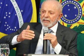 Lula publica mensagem de incentivo aos participantes do Enem