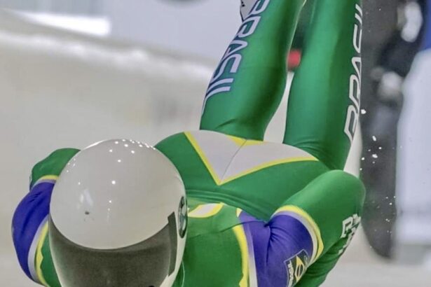 Nicole Silveira é prata na 1ª corrida de skeleton da Copa da Ásia