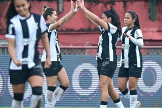 Paulistão Feminino: Corinthians vence Sao Paulo em 1º jogo da semi