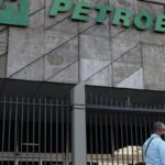 Petrobras aprova pagamento de R$ 20 bilhões aos acionistas