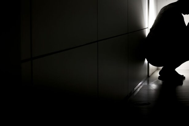 Violência aumenta risco de internação psiquiátrica entre jovens