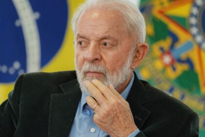 Lula indica 17 nomes para diretorias de nove agências reguladoras