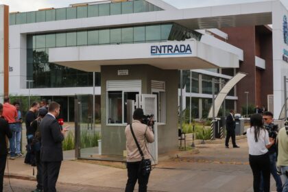 Lula passa por cirurgia em São Paulo para drenagem de hematoma