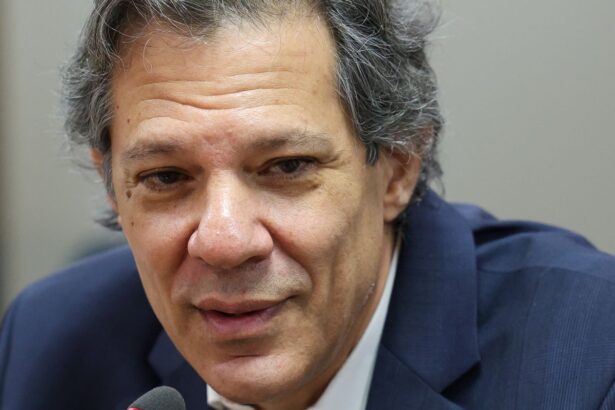 Reforma da renda não foi enviada por causa de novos cálculos no IRPJ
