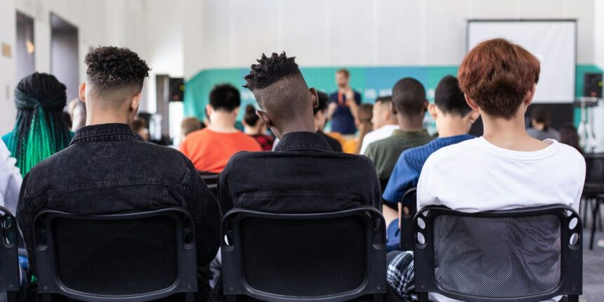 Brasil tem pelo menos 9 mil estudantes trans matriculados nas escolas