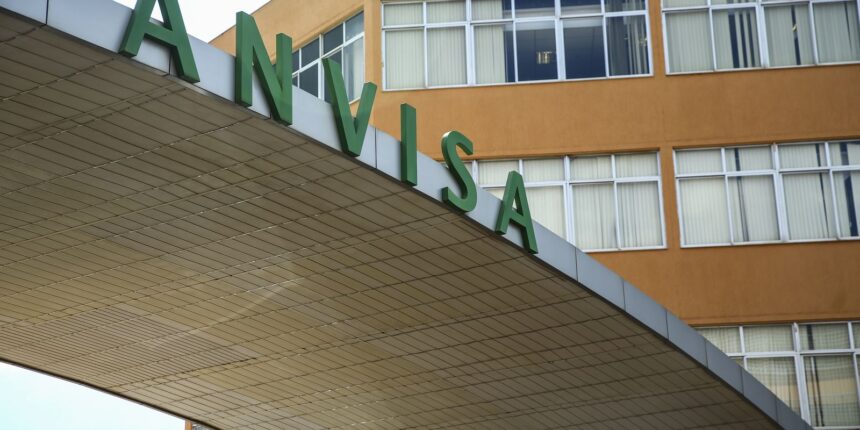 CFM pede à Anvisa banimento do uso de PMMA para preenchimento estético