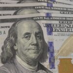 Dólar tem nova queda e bolsa sobe 2,82%, o maior nível desde dezembro