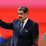 Venezuela: Maduro assume 3º mandato e promete reforma na Constituição