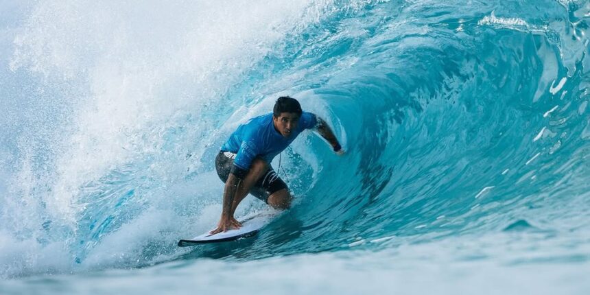 Brasil emplaca 6 surfistas nas oitavas de final da etapa de Abu Dhabi