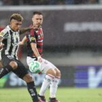 Flamengo e Botafogo se enfrentam mirando as semifinais do Carioca