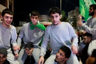 Israel suspende libertação de 600 prisioneiros palestinos