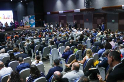 Prefeitos buscam apoio contra mudanças climáticas