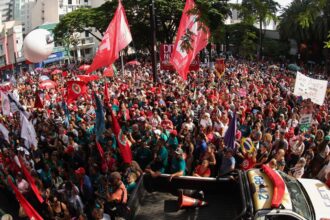 Cidades brasileiras têm atos contra anistia a golpistas neste domingo