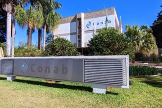 Conab publica edital de concurso público nacional com 403 vagas