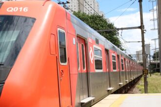 Governo de São Paulo privatiza três linhas de trens da CPTM