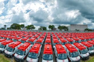 Lula entrega 789 novas ambulâncias para a frota do Samu