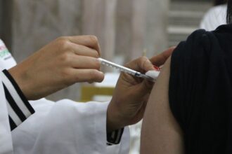 Alta de casos de covid-19 cidade do AM retomar uso de máscara