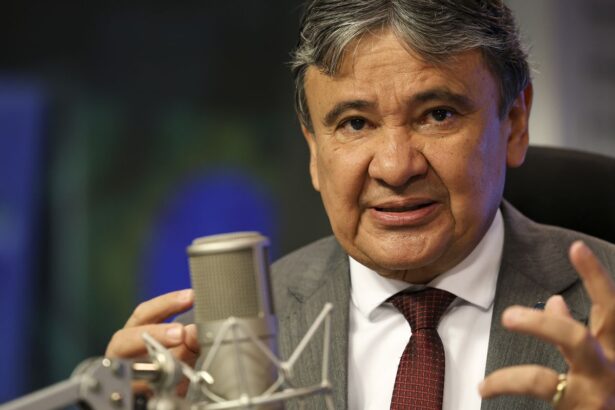 Ao reduzir pobreza, Bolsa Família melhora PIB do país, diz ministro