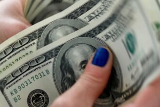 Entenda: tarifaço de Trump é capaz de reindustrializar Estados Unidos?