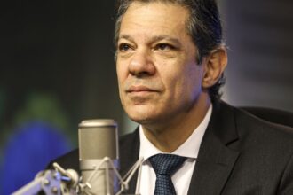 Haddad: Brasil está melhor posicionado diante do tarifaço de Trump