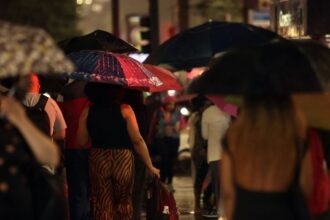 Inmet emite alerta laranja para chuva e vento forte em SP, RJ e ES
