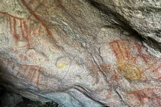 Instituições se unem para desvendar pinturas rupestres em Itatiaia