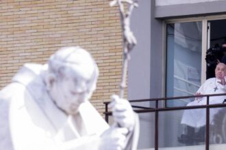 Papa Francisco morre aos 88 anos