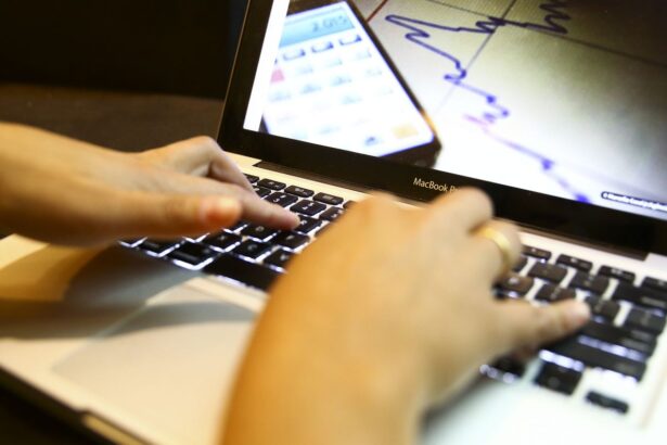 Setor de serviços cresce 0,8% na passagem de janeiro para fevereiro