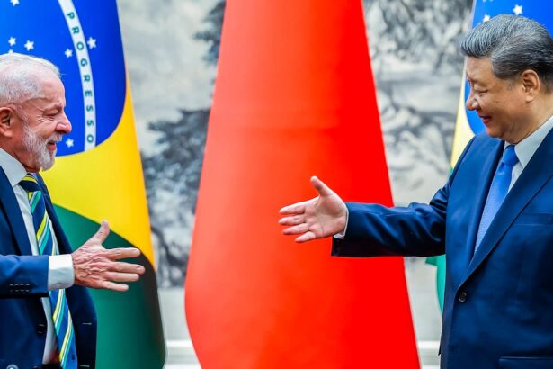 Brasil e China fazem declarações conjuntas sobre temas globais