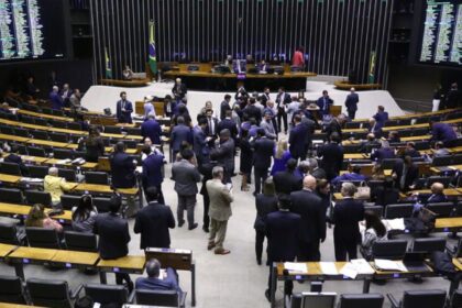 Câmara aprova projeto que amplia número de deputados federais