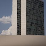 Câmara aprova projeto que destina multas de trânsito ao custeio da CNH