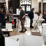 Canadenses vão às urnas em eleição dominada por preocupações com Trump