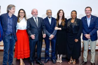 Cultura é fundamental para a defesa da democracia no Brasil, diz Lula