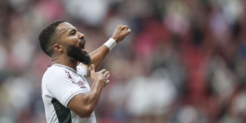 Fluminense goleia para avançar às oitavas da Copa do Brasil