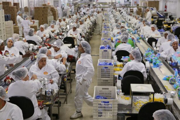 Indústria cresce 1,2% em março, após 5 meses de queda ou estabilidade