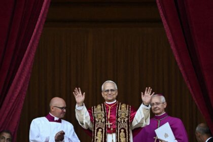 Lula cumprimenta novo papa e pede continuidade do legado de Francisco