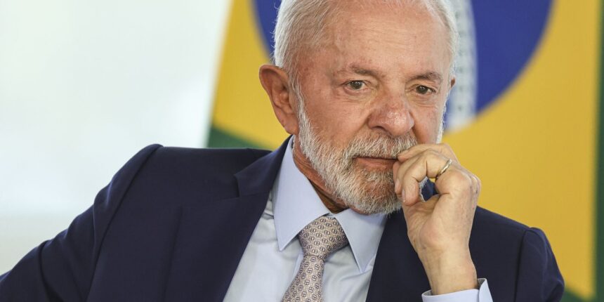 Lula está bem e permanece em repouso no Alvorada