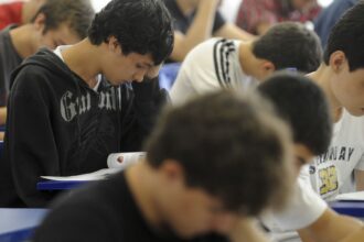MEC divulga lista de espera das vagas remanescentes do Fies