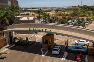 Anvisa determina apreensão de lotes de medicamentos falsificados