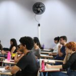 MEC apoiará 393 cursinhos populares em 2025