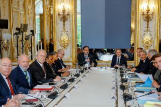 Macron pede inclusão de cláusulas-espelho para acordo UE-Mercosul