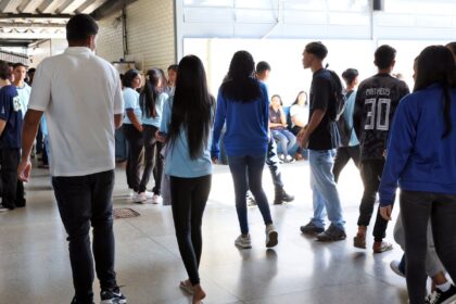 Nascidos em novembro e dezembro recebem hoje parcela do Pé-de-Meia
