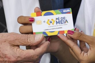 Pé-de-Meia: nascidos em setembro e outubro recebem hoje parcela