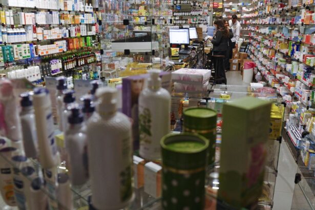 Receitas de canetas emagrecedoras serão retidas a partir desta segunda