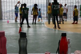 Sindicato critica proposta da prefeitura de SP para privatizar escolas