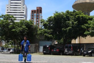 Após privatização, Sabesp registra mais receita, demissão e vazamentos Agência Brasil