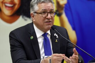 Brasil reduz mortalidade por hepatites, mostra boletim