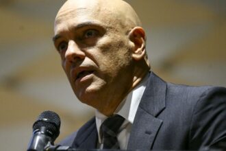 EUA revogam visto de Moraes, familiares e "aliados na Corte"