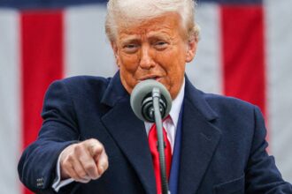 Em carta a Lula, Trump anuncia tarifa de 50% a produtos brasileiros
